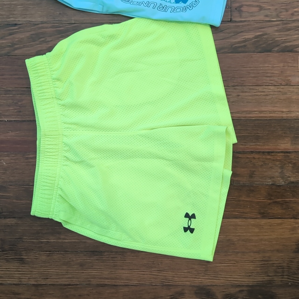 Lot Of Two Under Armor Shorts - Picture 2 of 6